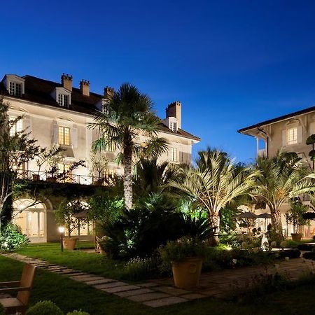 Les Pres D'Eugenie Hotel Exterior photo