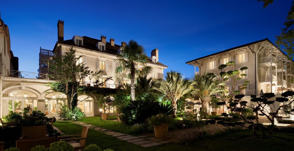 Les Pres D'Eugenie Hotel Exterior photo