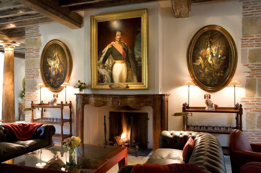 Les Pres D'Eugenie Hotel Interior photo